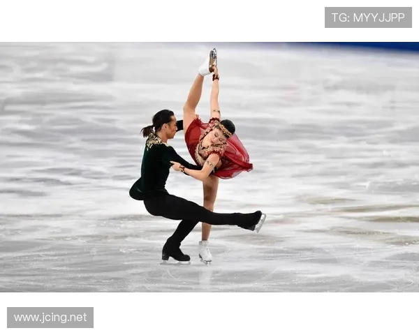 冰上逐梦花样滑冰锦标赛点燃新时代竞技与艺术之美巅峰对决见证荣耀绽放